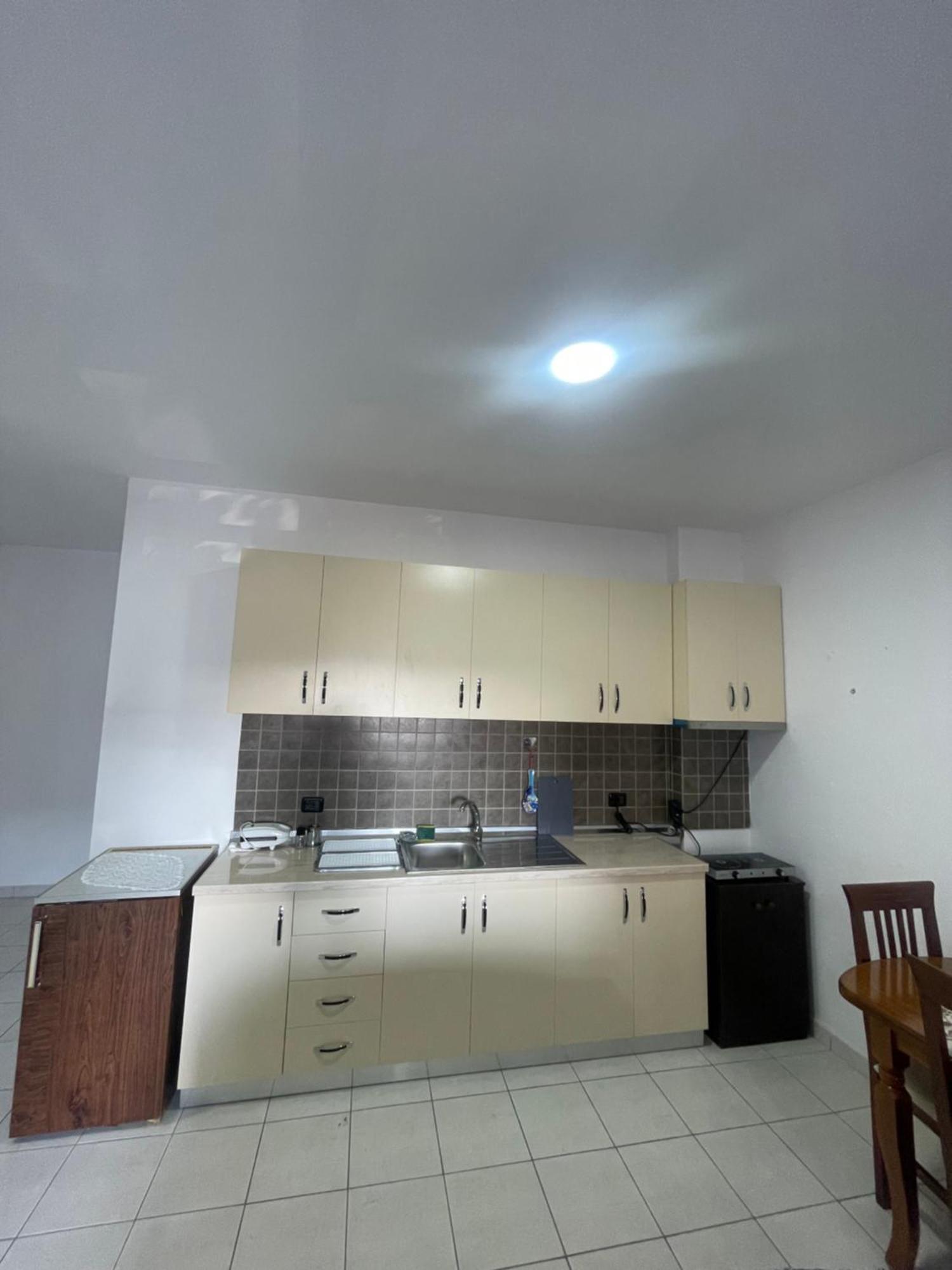 Gega Apartment Shkoder Exterior photo