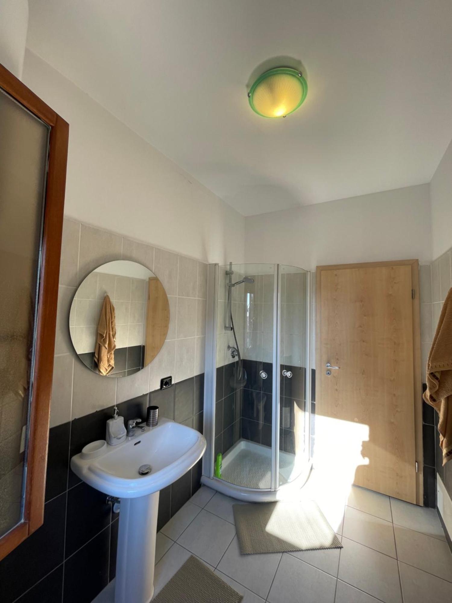 Gega Apartment Shkoder Exterior photo